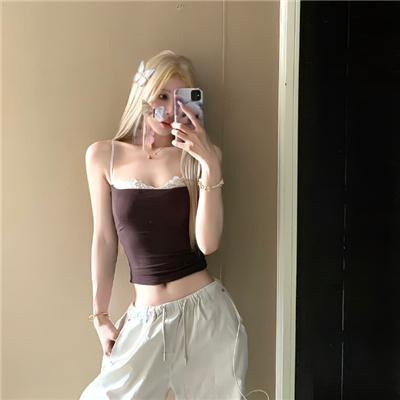 你好，我叫多蕾丝